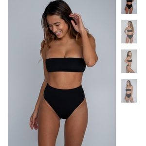 Skatie Swim Annie Top size Medium NWT